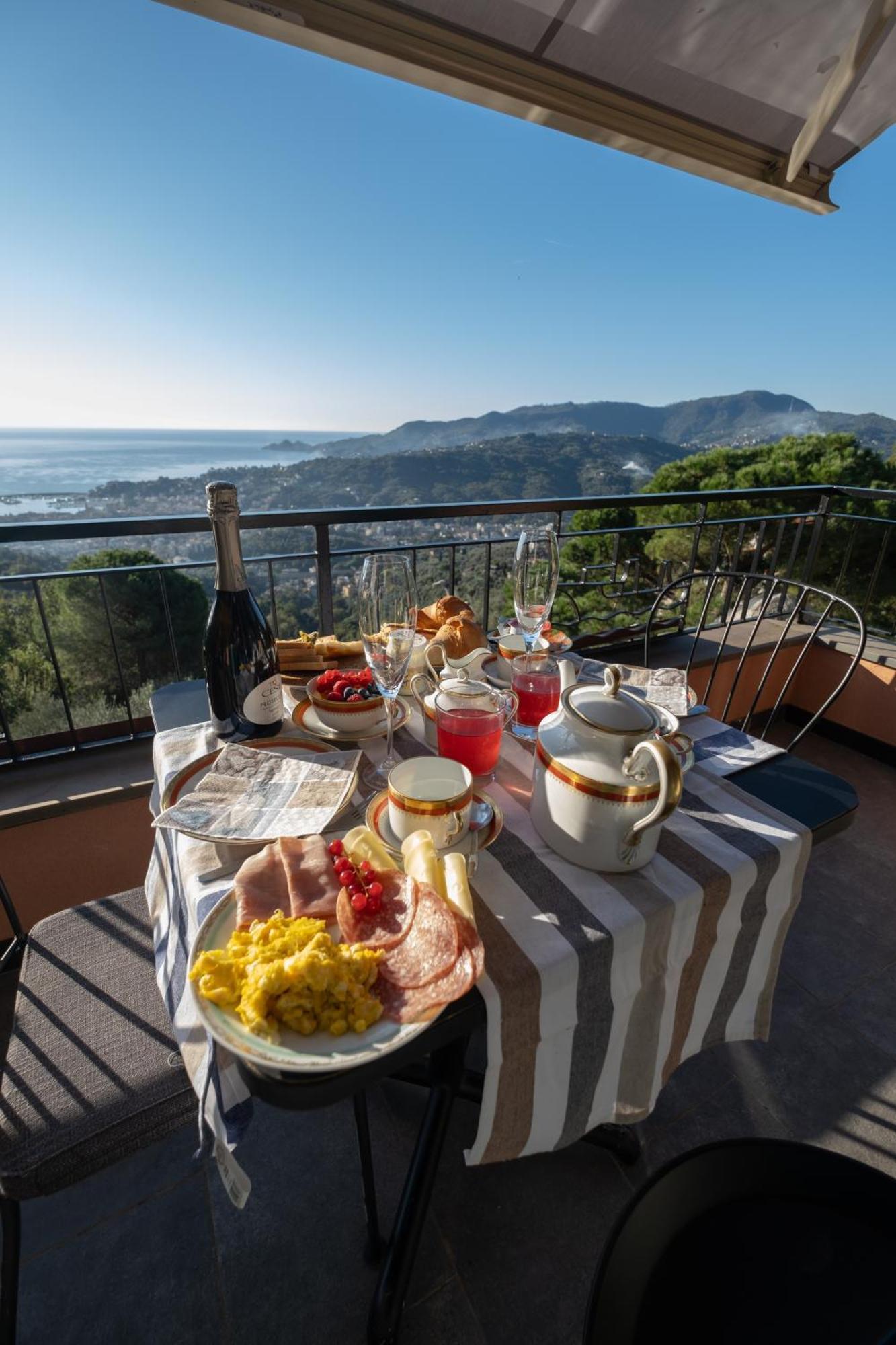 Vista Mare Portofino By Portofinovacanze Gravero Exteriör bild
