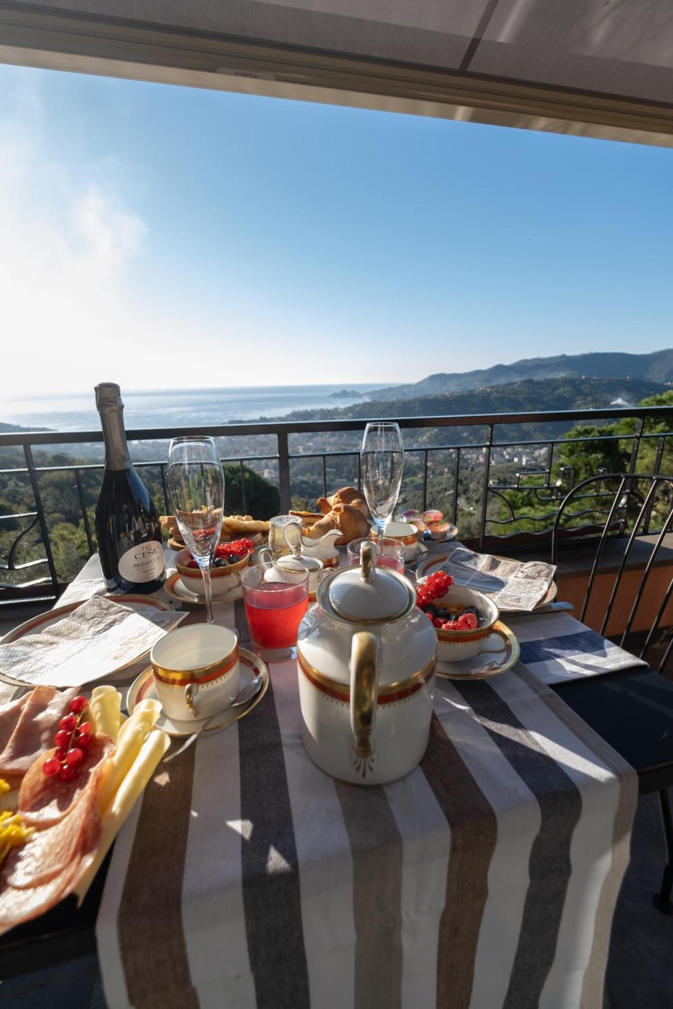 Vista Mare Portofino By Portofinovacanze Gravero Exteriör bild